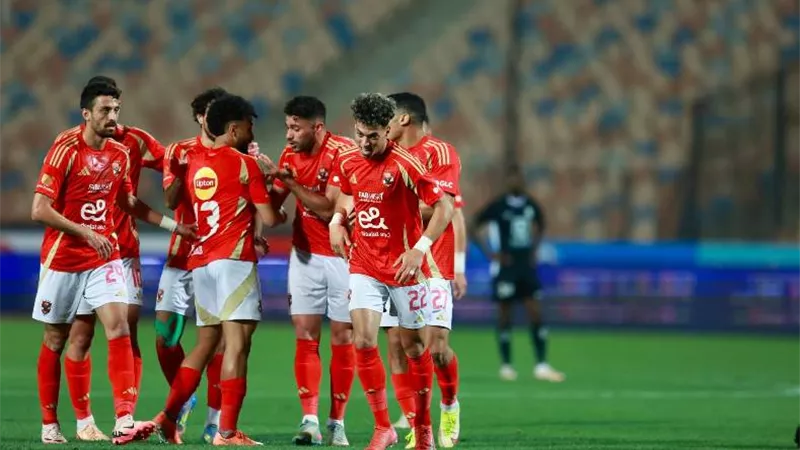 خالد الغندور يكشف تشكيل الأهلي أمام بيراميدز في دوري نايل