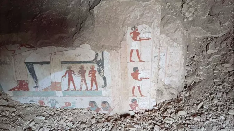 الآثار: اكتشاف مقابر أثرية عمرها 3000 عام تكشف أسرار الدولة الحديثة بالأقصر