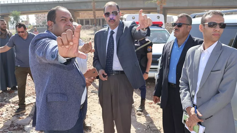 محافظ سوهاج يتفقد المرحلة الثانية من كورنيش أخميم بطول 3 كيلو متر 