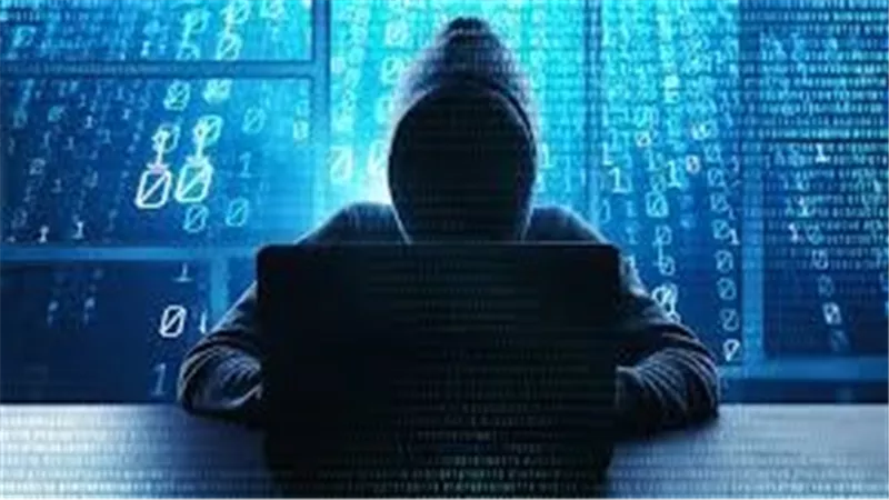 محاكمة 5 شباب مصريين من الشرقية لاتهامهم بإنشاء منصات احتيالية عالمية