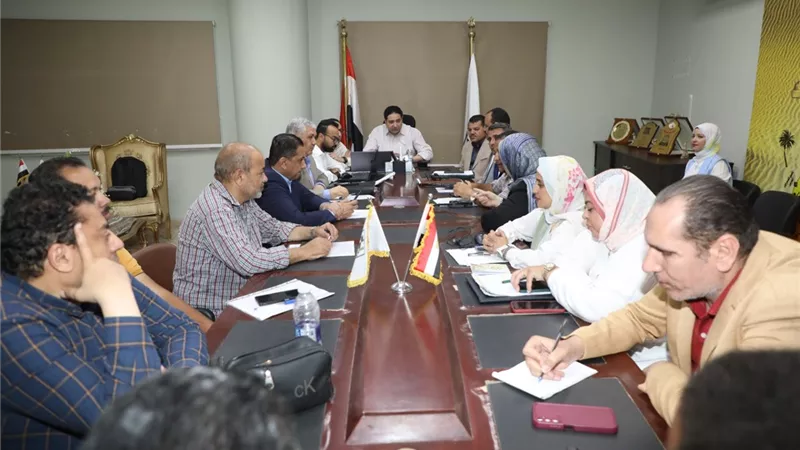 نائب محافظ بني سويف يُتابع مشروعات البنية التحتية ضمن مبادرة «حياة كريمة»