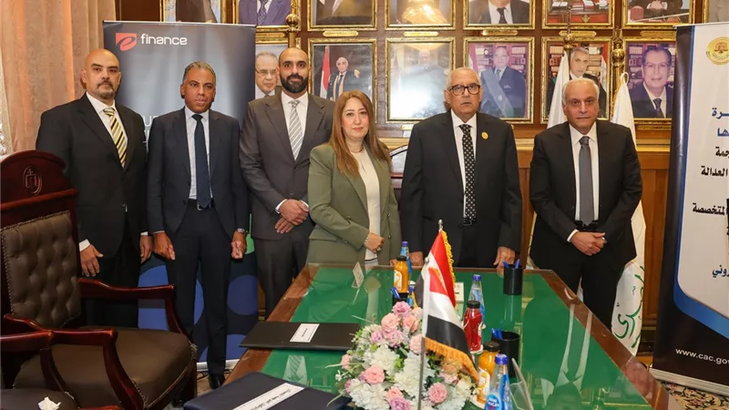 محكمة استئناف القاهرة تطلق خدمات إلكترونية بالتعاون مع وزارة الاتصالات والبريد