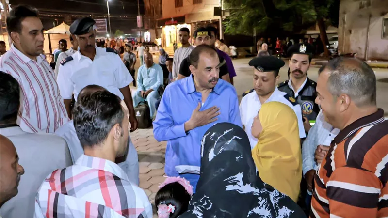فى جولة مسائية.. محافظ سوهاج يتابع مشروعات تطوير شوارع المحافظة 