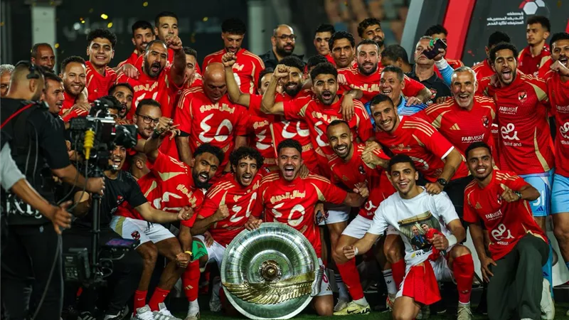 طارق قنديل: تتويج الأهل بالدوري ثمرة النوايا الصافية .. ومبروك للجمهور| خاص 