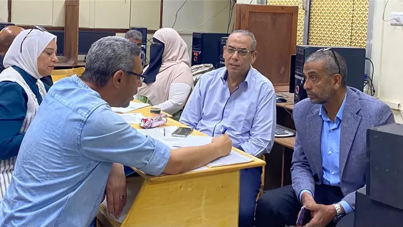 بدون شكاوى .. غرفة العمليات تتابع امتحانات الدبلومات الفنية في السويس 