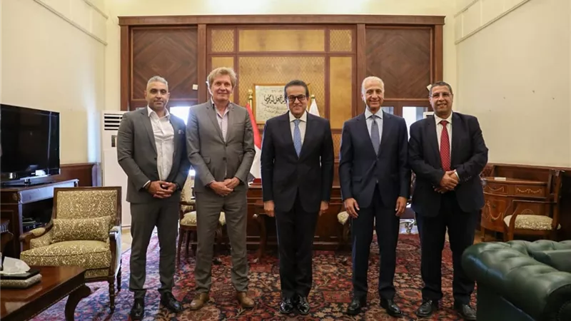 مصر تعزز شراكتها الصحية مع ألمانيا.. وتوسع برامج التدريب الطبي المتخصص