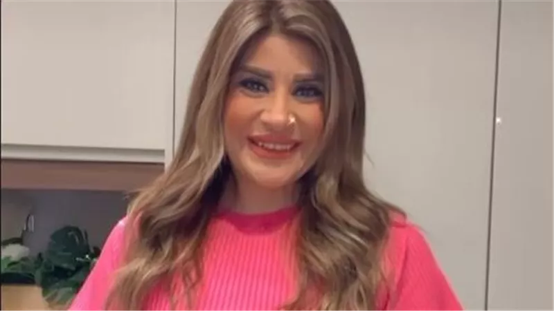 وداعًا للدموع.. تريند تقطيع البصل بزيت الزيتون يشعل مواقع التواصل
