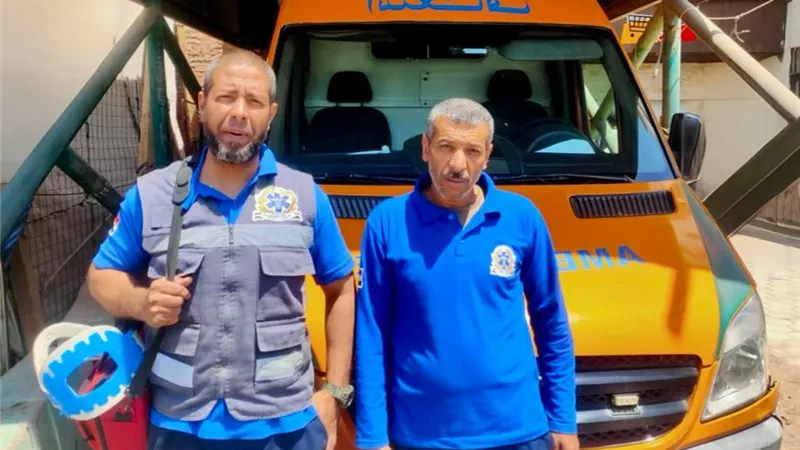 انقلاب سيارة ملاكي وإصابة 4 أشخاص بطريق القصاصين بالإسماعيلية