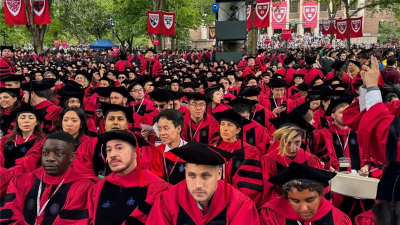 «قاضية أمريكية» تعلن إصدار أمر قضائي لصالح جامعة هارفارد ضد ترامب