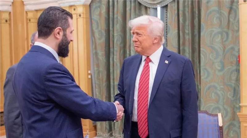 متحدياً الحكومة الانتقالية.. «داعش» يعلن مسؤوليته عن هجومين علي جنوب سوريا