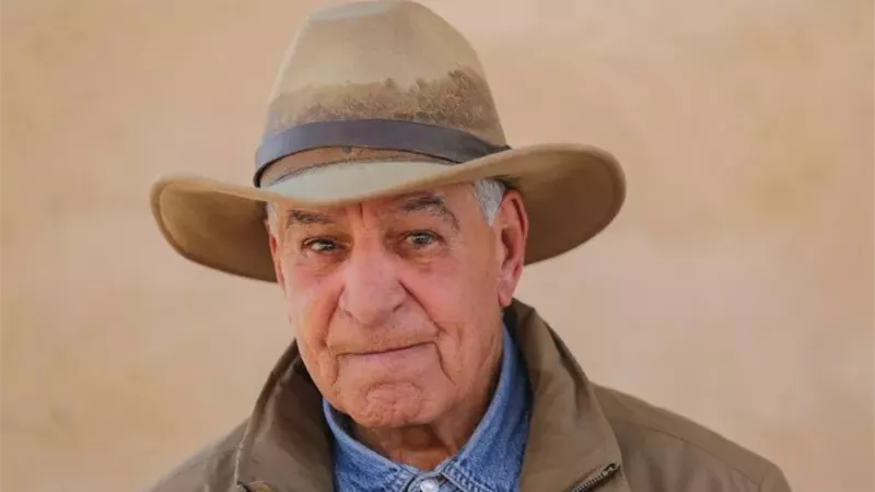 زاهي حواس يحسم الجدل: 