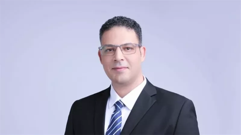 أمين خارجية ”المصريين“: الهجوم الغربي على علاء عبدالفتاح كاشف للازدواجية