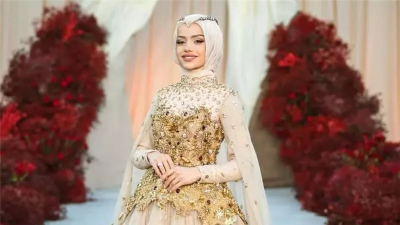 بتوقيع  خالد ومروان» .. تفاصيل إطلالة خطوبة الشيف عبير الصغير |  خاص