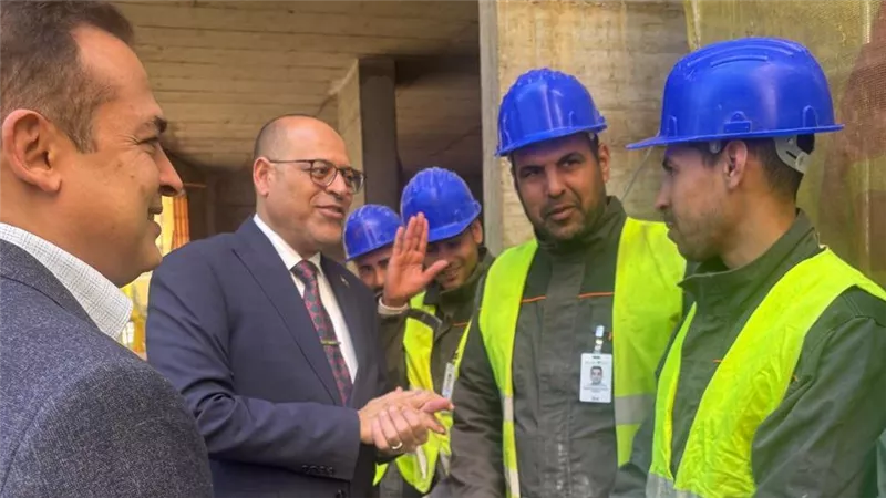 محمد جبران في صربيا: العمالة المصرية نموذج يُحتذى به بسوق العمل الدولي