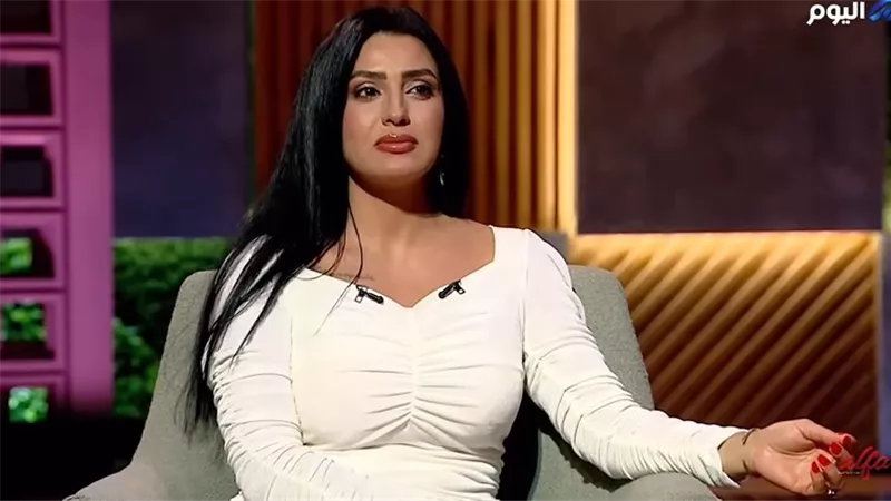 ياسمين كساب: اتجوزت من روسي اعتنق الإسلام.. والجوازة باظت بعد 3 شهور