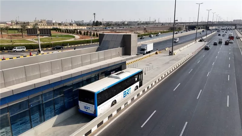 اليوم.. النقل توفر تذاكر الأتوبيسات الترددية مجانًا بمناسبة الافتتاح |خاص