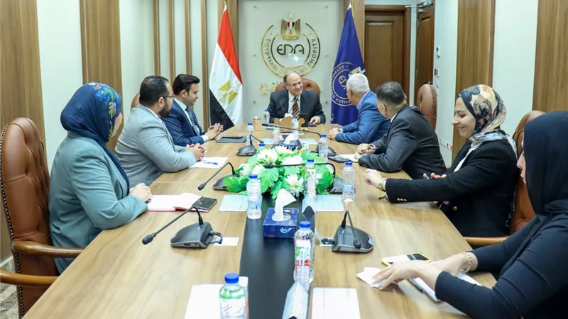 رئيس هيئة الدواء المصرية يعقد اجتماعاً مع ممثلي شركة جمجوم فارما
