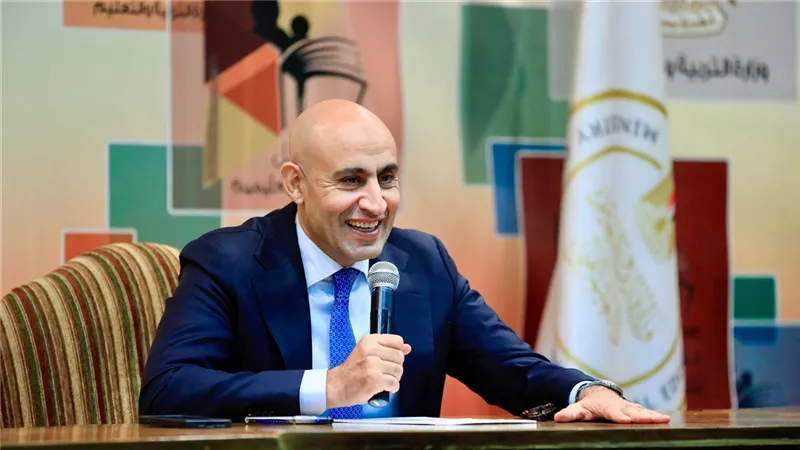 قرار عاجل من وزير التعليم بشأن أوراق الاجابة فى امتحانات الثانوية العامة
