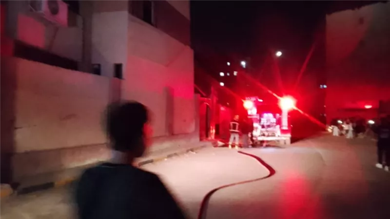 حريق هائل بمقر نقابة العمال بشبين الكوم بالمنوفية 