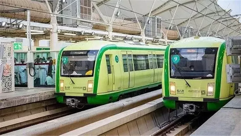 بسلاسة ويسر.. قطار المشاعر ينقل أكثر من 314 ألف حاج إلى منى
