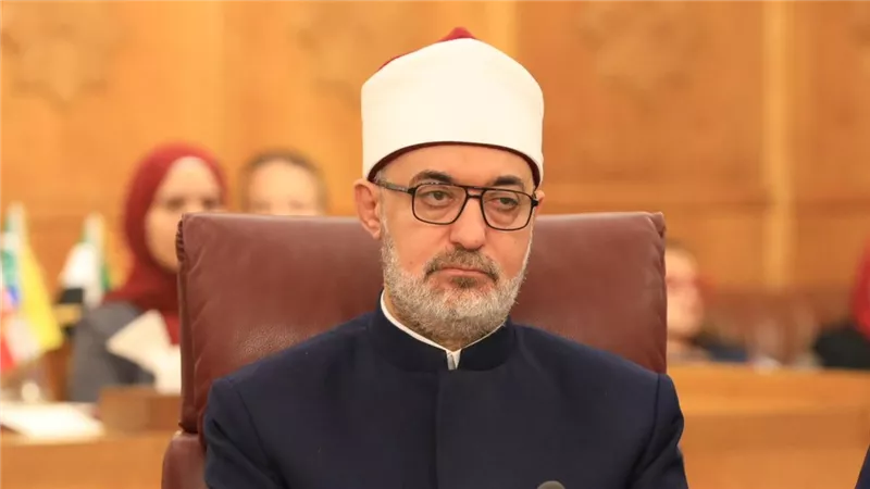 مفتي الجمهورية : استهداف الجائعين في طوابير المساعدات بغزة جريمة حرب مكتملة 