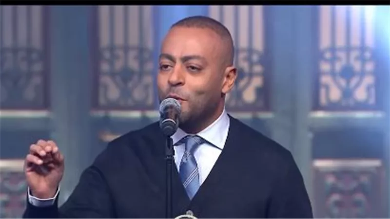 تامر عاشور ضيف 