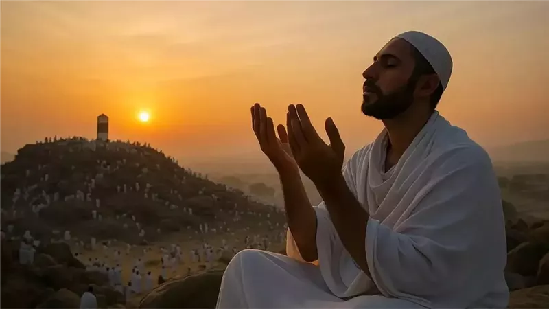 فضل يوم عرفة وأعظم الأعمال المستحبة لزيادة الأجر.. ولماذا حثّ النبي على صيامه؟