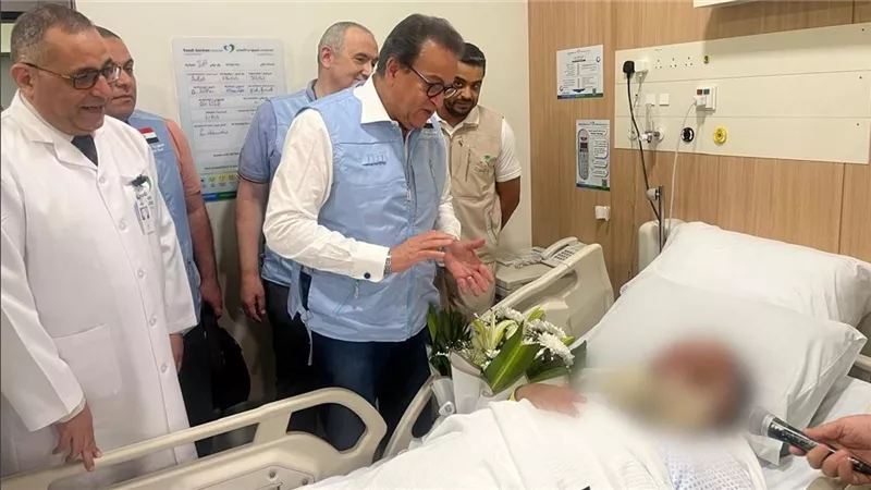 وزير الصحة يتفقد الحالة الصحية للحجاج المصريين في مستشفيات المدينة المنورة