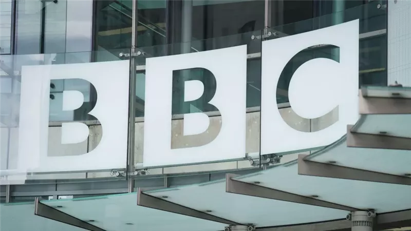 «BBC» ترد بقوة على البيت الأبيض: 