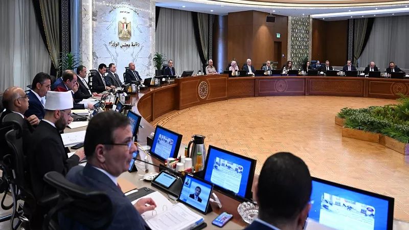 مدبولي: الحديث عن الدولار مسؤولية 