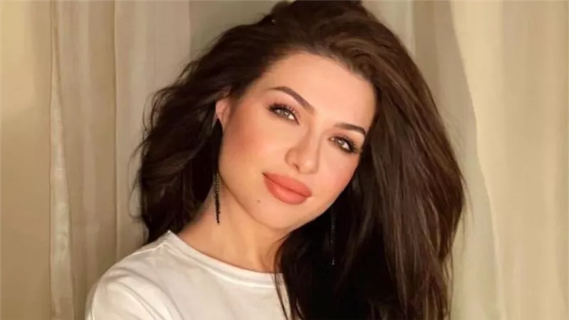 إعلامية تطلق استغاثة بعد تعرض صديقتها للاعتداء في مدينة نصر