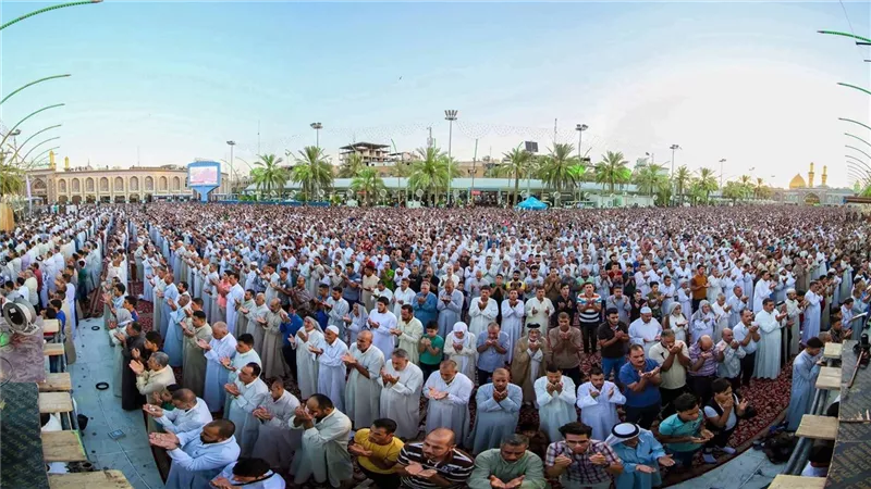 ما حكم صلاة العيد منفردًا في المنزل من دون خطبة؟.. الإفتاء تجيب