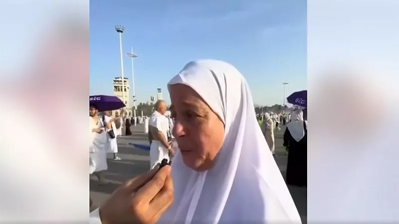 سيدة مصرية تُبكي القلوب في عرفات: «حجيت بعد 15 سنة من الانتظار»