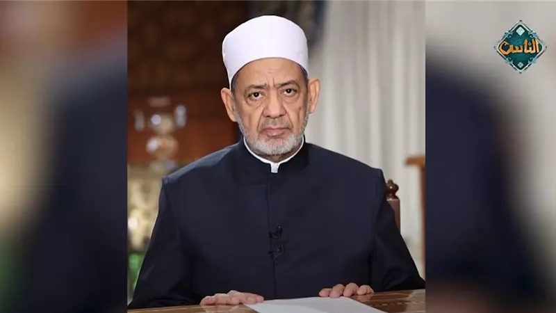 شيخ الأزهر يهنئ الرئيس السيسي وقادة الدول الإسلامية بعيد الأضحى 