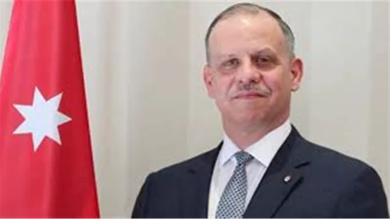 الأمير فيصل بن الحسين يؤدي اليمين الدستورية نائبا لـ 