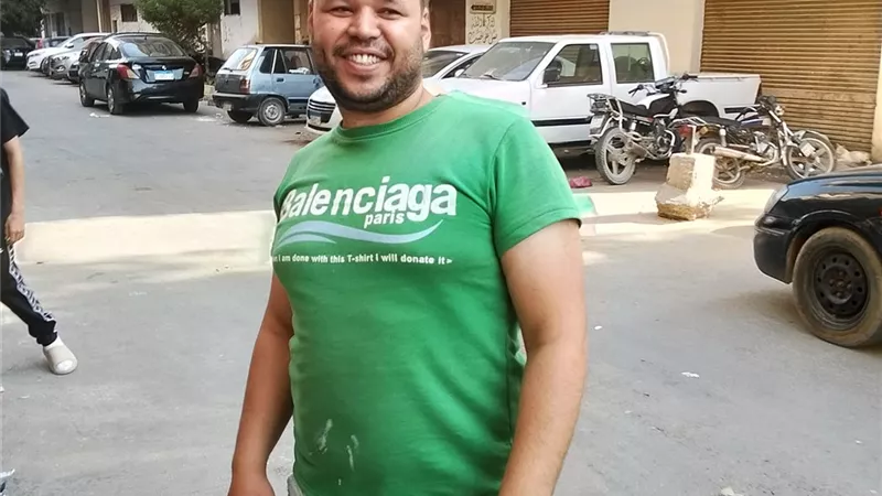 الرحماء يرحمهم الله.. حكاية شاب ببنى سويف داوم على إطعام الحيوانات منذ 3 سنوات