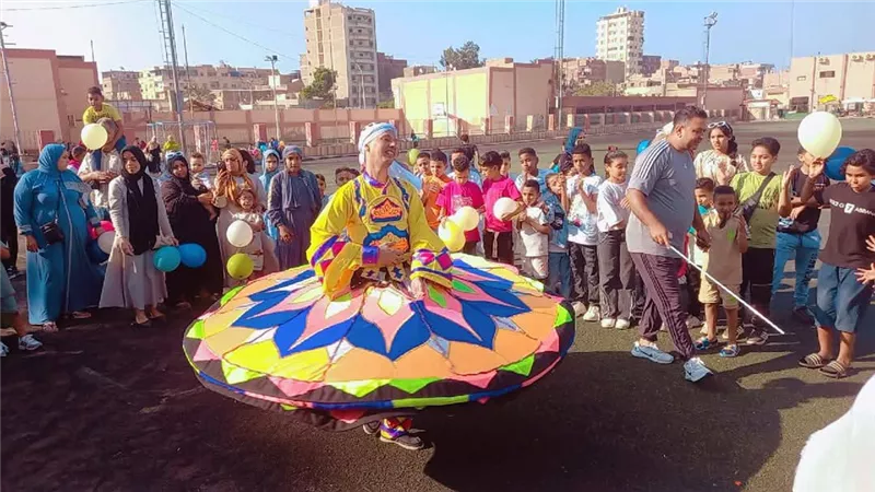 وسط أجواء مبهجة وفرحة عارمة.. مركز شباب المدينة في السويس يحتفل بعيد الأضحي 