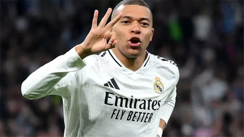 مبابي يعلنها فوز باريس بدوري الأبطال يدفعه للانتقام وتغيير الواقع