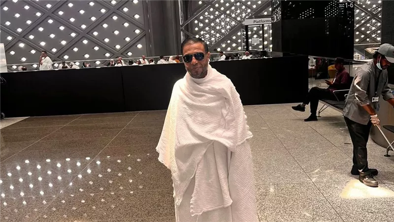 متجاوز أم صادق.. الشيخ محمد أبوبكر يعلن التزامه بتحقيقات الأوقاف عقب الحج 