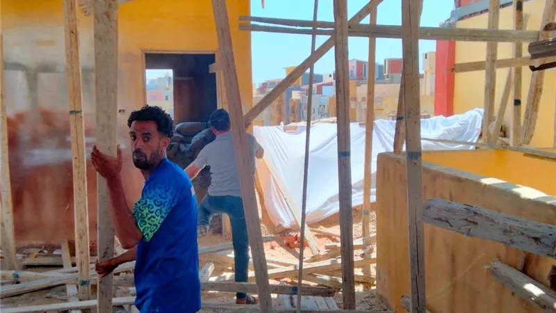 خلال عيد الأضحى.. إزالة محاولات للبناء المخالف في دمياط الجديدة 