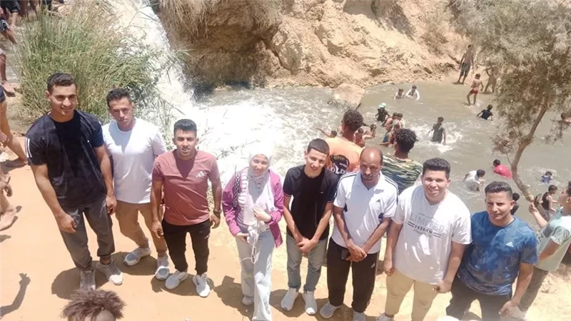 قيادات الشباب والرياضة فى جولات تفتيشية مكثفة ومنقذين فى وادى الريان بالفيوم 