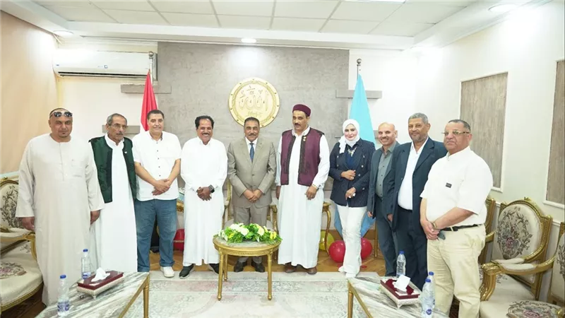 المصريين الأحرار يقدم التهنئة لمحافظ مطروح بمناسبة عيد الأضحى
