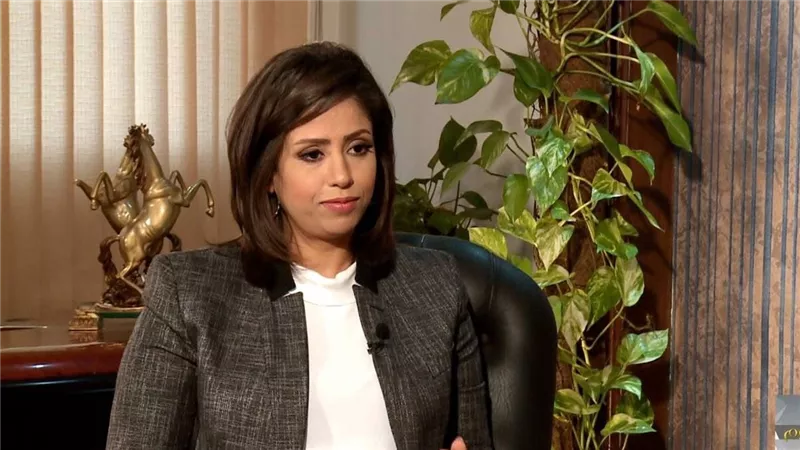 تشييع الجنازة الاثنين في دسوق.. وفاة والدة الإعلامية منال السعيد 
