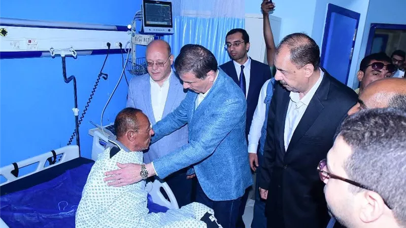 النعماني يستقبل وزير الزراعة خلال زيارته لمستشفي سوهاج الجامعي