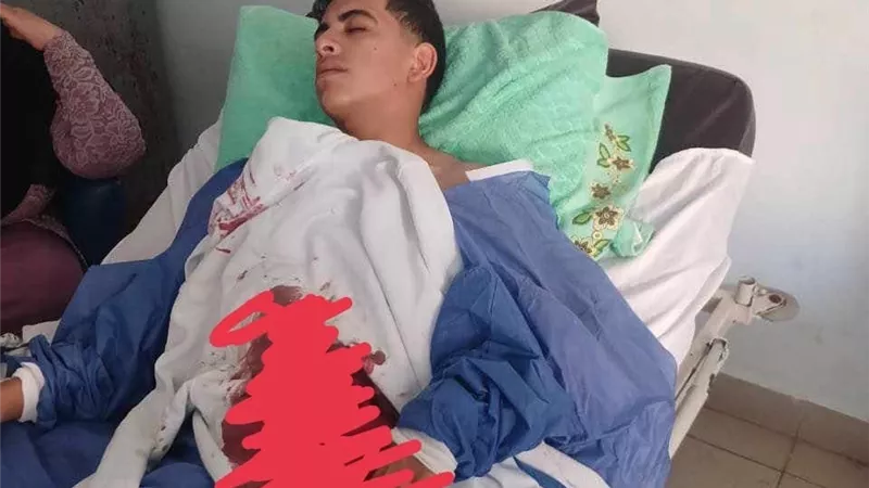 شابين يطعنان آخر أثناء تواجدهم في راس البر بدمياط 