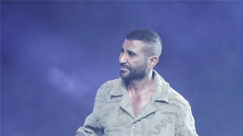 ربنا يديم علينا الانبساط.. أحمد سعد يتجاهل الانتقادات بعد حفله بالساحل الشمالي