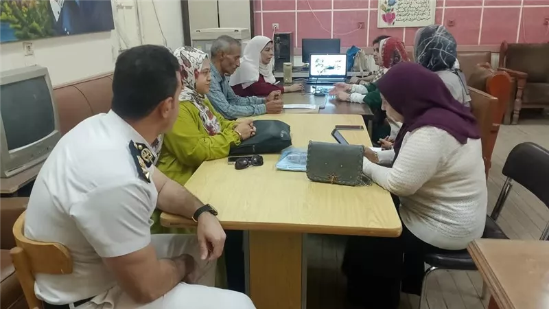 مدير تعليم أسيوط يتابع انتظام امتحانات الدور الأول للدبلومات الفنية