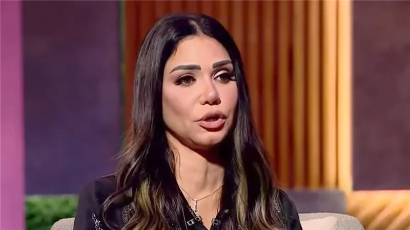 إيناس عز الدين: 