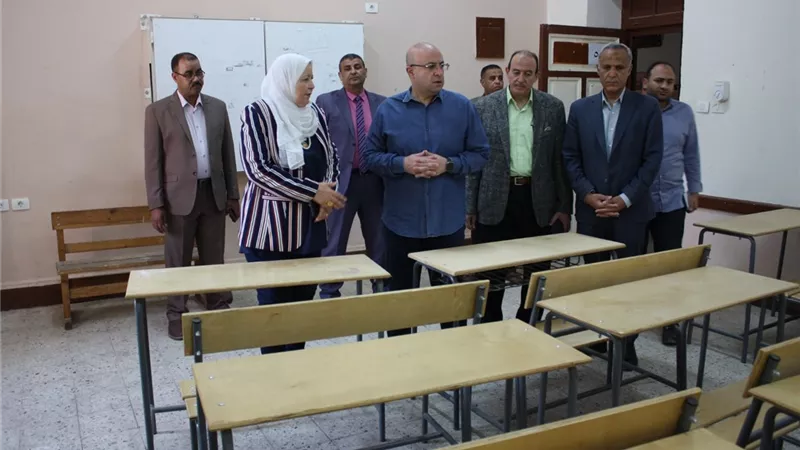 بإجمالي 19117 طالباً.. محافظ بني سويف يتفقد جاهزية لجان الثانوية العامة