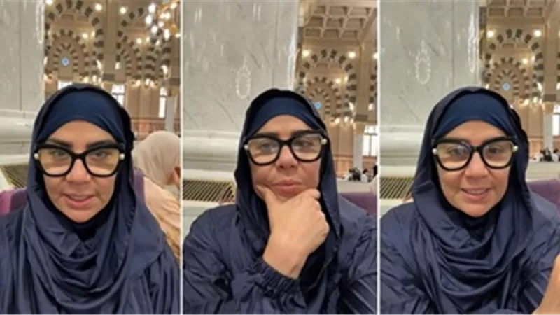 ابنة مفيدة شيحة تستقبل والدتها بصيحات 